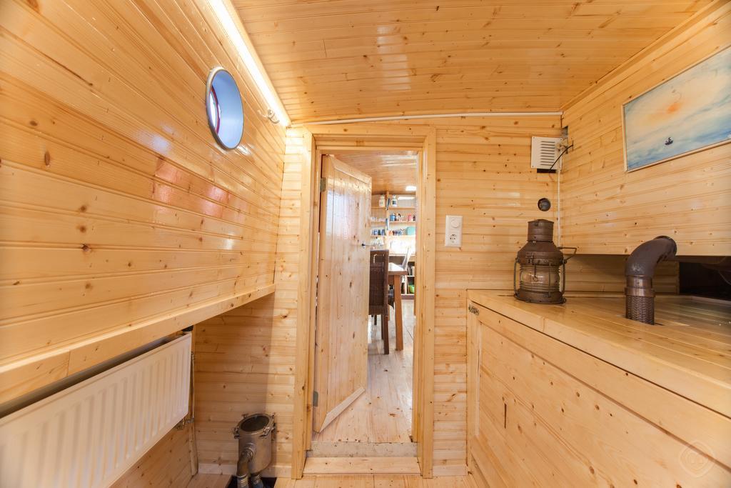 Houseboat フィンケフェーン 部屋 写真